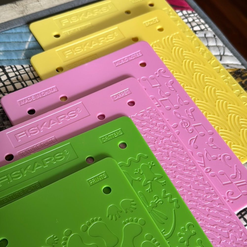Fiskars Texture Plates Set - Picture 8 of 10